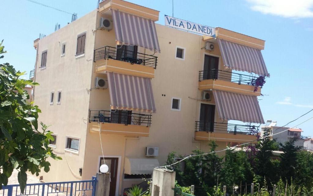 Hotel Vila Danedi クサミル エクステリア 写真