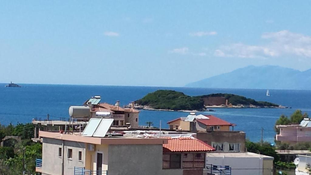 Hotel Vila Danedi クサミル エクステリア 写真